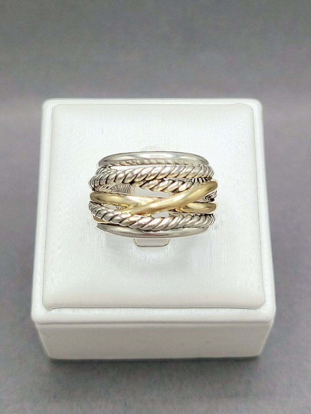 David Yurman Wide Crossover Ring in Sterling Silver w/ 14K Yellow Gold - Size 7